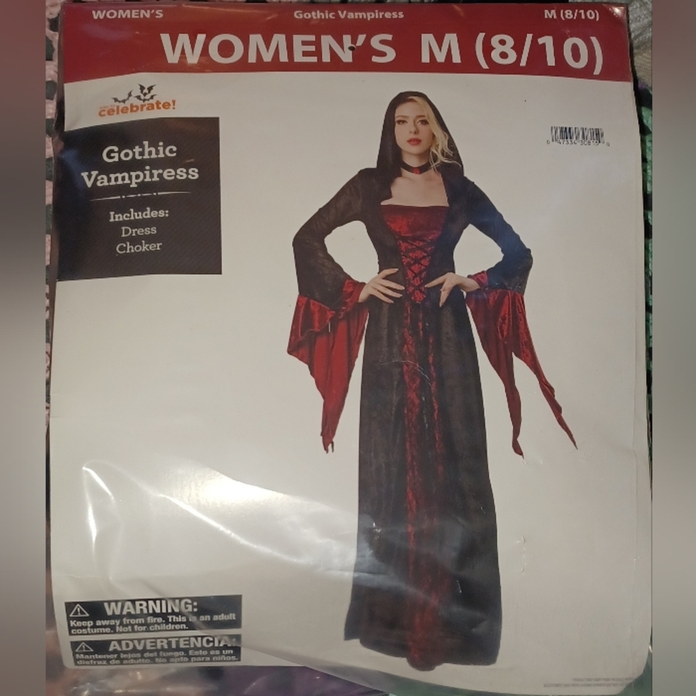 Spirit Gothic Vampiress Costume - Red and Black Size Medium/8-10 Women.
